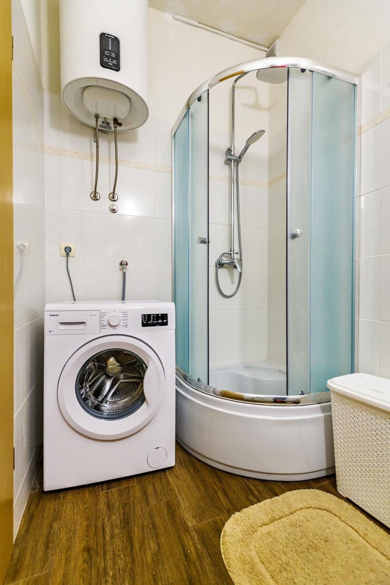 Apartman Kali Eksteriør billede